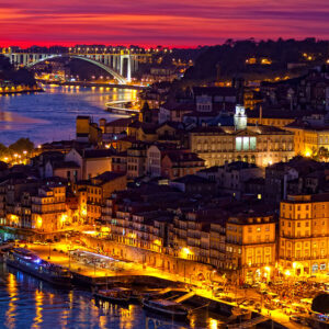 Norte de Portugal com Fátima e Santiago 2025